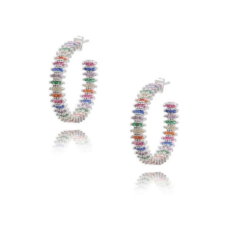 Színes karika fülbevaló nőknek