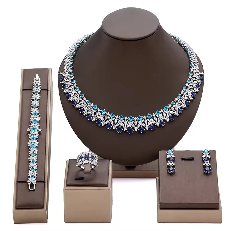 Teljesen divatos ékszerkészletek