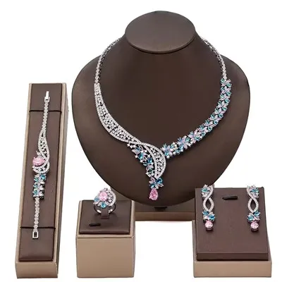 Új menyasszonyi ékszerkészletek nőknek