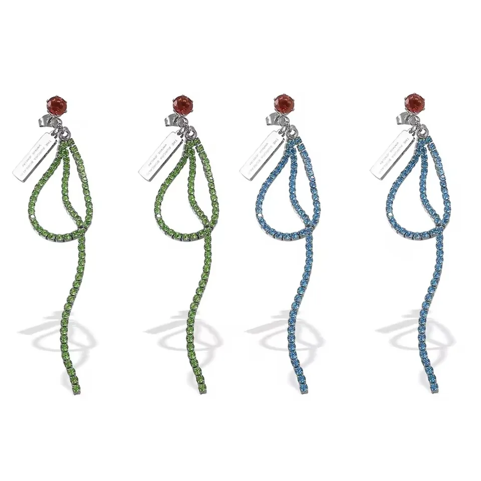 Rozsdamentes acél száz személyes fülbevaló